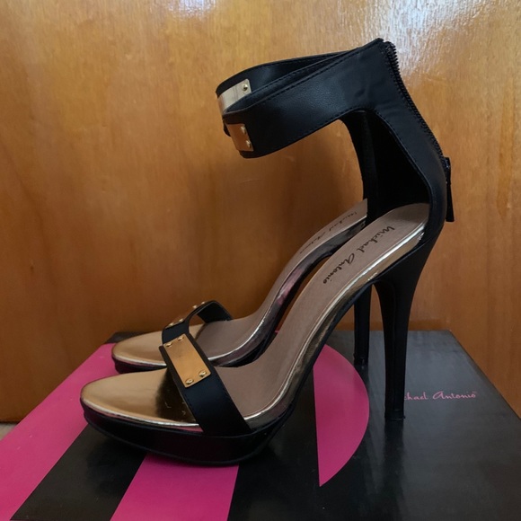 Michael Antonio Women's Taheri Dress Sandal - Picture 6 of 9